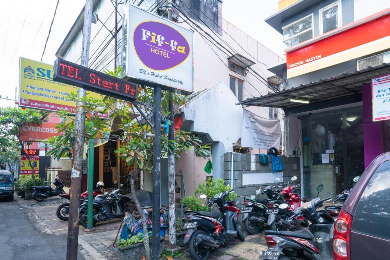 Urbanview Hotel Fiffa Kauman Malang Eksteriør billede